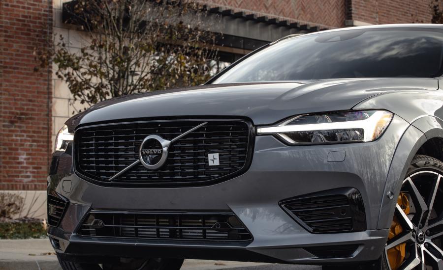 Детали экстерьера Volvo XC60 T8 Polestar Engineered 2019 года  (NA) (фото 29 из 40)